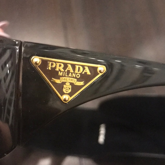 Sunglasses - Picture 3 of 7